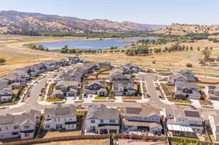 425 Royal National Rd, Vacaville, CA 94533 - Photo 96