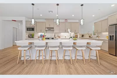 425 Royal National Road, Vacaville, CA 95687 - Photo 64