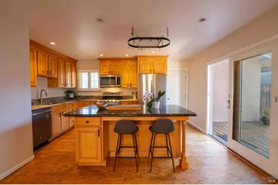 2074 Aragon Court, Napa, CA 94559 - Photo 12