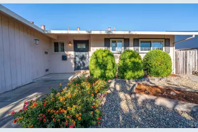 2074 Aragon Court, Napa, CA 94559 - Photo 4