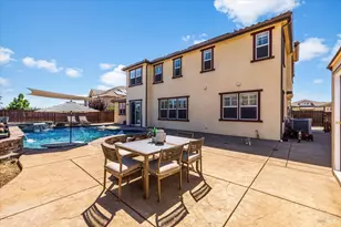 306 Shining Horse Way, Vacaville, CA 95688 - Photo 14