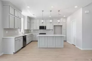 324 Shaker Dr, Vacaville, CA 95687 - Photo 6