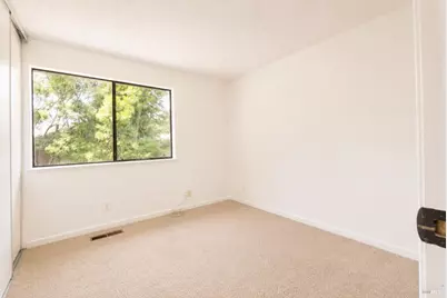 101 Stonewood Court, Vallejo, CA 94591 - Photo 30