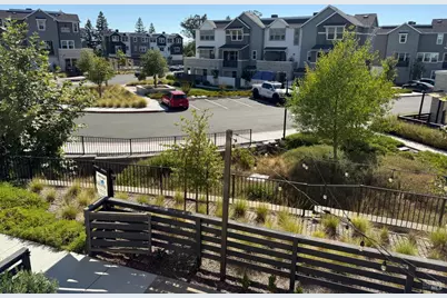 307 Semillon Lane, Santa Rosa, CA 95403 - Photo 8