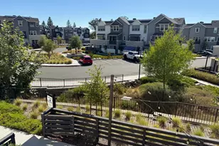 307 Semillon Ln, Santa Rosa, CA 95403 - Photo 8