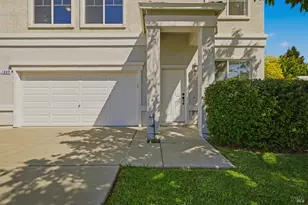 1889 Clarendon Dr, Fairfield, CA 94534 - Photo 4