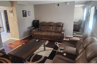 604 Daniels Avenue, Vallejo, CA 94590 - Photo 4