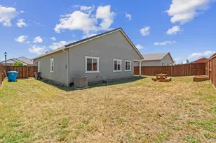 1790 Butterfly Ln, Dixon, CA 95620 - Photo 24