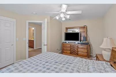 913 Zephyr Lane, Vacaville, CA 95687 - Photo 56