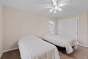 913 Zephyr Ln, Vacaville, CA 95687 - Photo 48