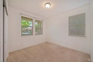 402 Crimson Cir, Vacaville, CA 95687 - Photo 10