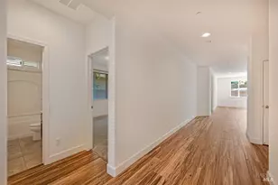 402 Crimson Cir, Vacaville, CA 95687 - Photo 8