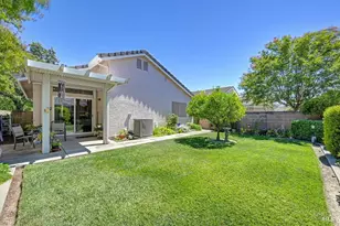383 Mandarin Cir, Vacaville, CA 95687 - Photo 22