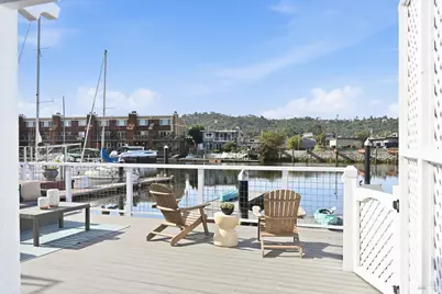 22 Mooring Road, San Rafael, CA 94901 - Photo 4
