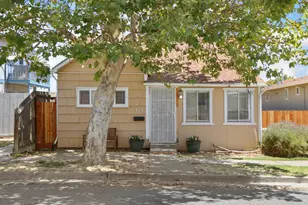 428 Montezuma St, Rio Vista, CA 94571 - Photo 2