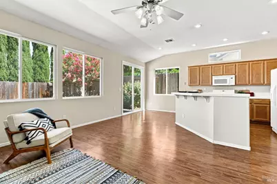 479 Crownpointe Circle, Vacaville, CA 95687 - Photo 20