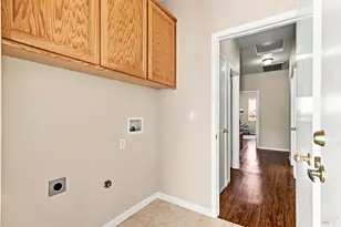 479 Crownpointe Cir, Vacaville, CA 95687 - Photo 42