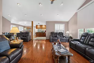 7047 Panoramic Dr, Lucerne, CA 95458 - Photo 6