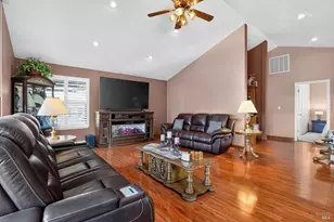 7047 Panoramic Dr, Lucerne, CA 95458 - Photo 8