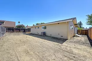 2761 Orchid St, Fairfield, CA 94533 - Photo 20