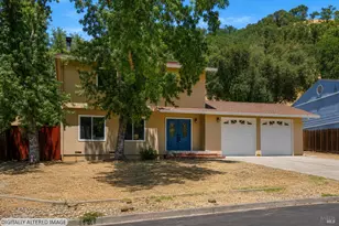 116 Parkview Ln, Napa, CA 94558 - Photo 2