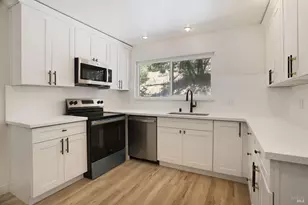116 Parkview Ln, Napa, CA 94558 - Photo 14