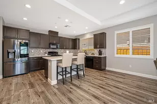 584 Kingbird Cir, Vacaville, CA 95688 - Photo 6