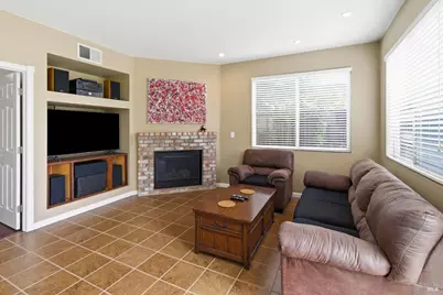 1316 Summer Grove Circle, Fairfield, CA 94534 - Photo 8