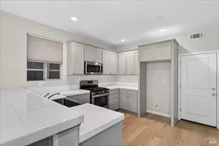 2596 1st St, Napa, CA 94558 - Photo 10