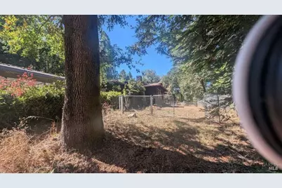 18800 Walker Road, Willits, CA 95490 - Photo 4