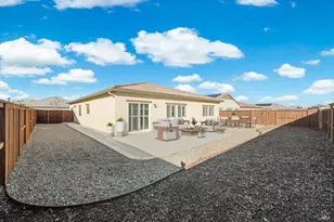 655 Honey Bee Rd, Dixon, CA 95620 - Photo 34