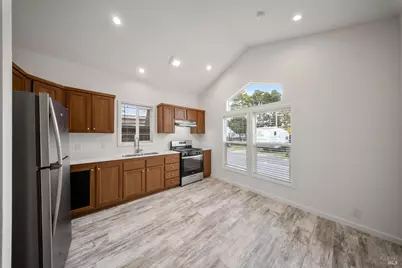 Francisco W Boulevard #B3, San Rafael, CA 94901 - Photo 4