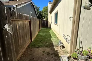 1915 Dorris Ct, Dixon, CA 95620 - Photo 20