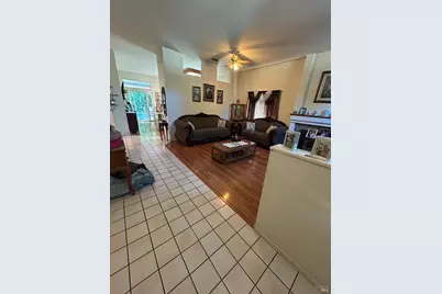1915 Dorris Court, Dixon, CA 95620 - Photo 2