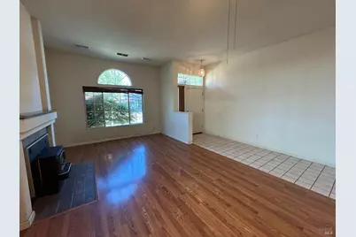 1915 Dorris Court, Dixon, CA 95620 - Photo 4