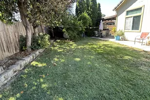 1915 Dorris Ct, Dixon, CA 95620 - Photo 18