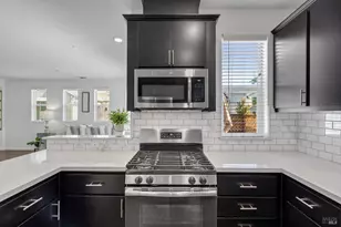 451 Blythewood Pl, Santa Rosa, CA 95407 - Photo 12