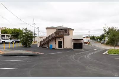 1375 Petaluma Boulevard N, Petaluma, CA 94952 - Photo 12