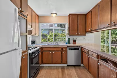 514 W 4th Street, Cloverdale, CA 95425 - Photo 6
