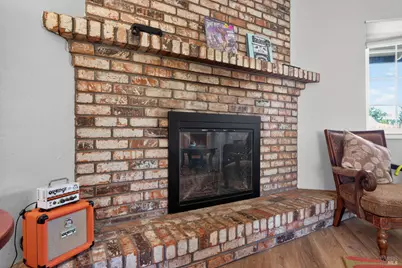 514 W 4th Street, Cloverdale, CA 95425 - Photo 16