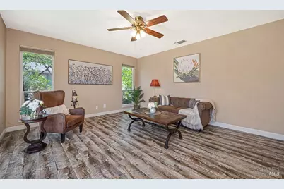 500 Wellington Way, Vacaville, CA 95688 - Photo 4
