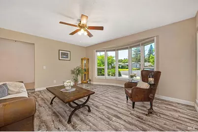 500 Wellington Way, Vacaville, CA 95688 - Photo 6