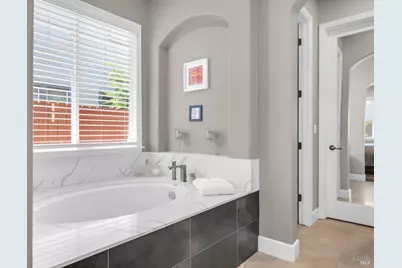 625 Sparrowhawk Drive, Vacaville, CA 95687 - Photo 24