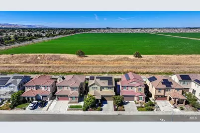 160 Kodiak Drive, Vacaville, CA 95687 - Photo 30