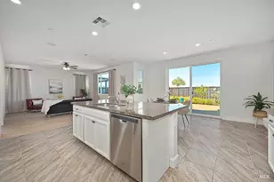 160 Kodiak Dr, Vacaville, CA 95687 - Photo 8