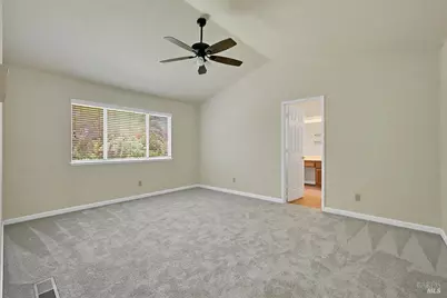506 Kinsale Court, Vacaville, CA 95688 - Photo 32