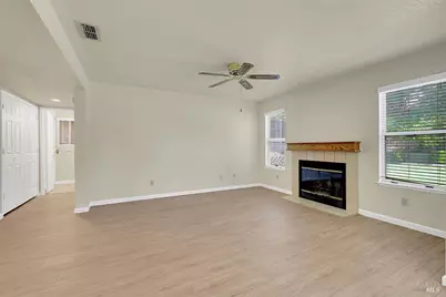 506 Kinsale Court, Vacaville, CA 95688 - Photo 14