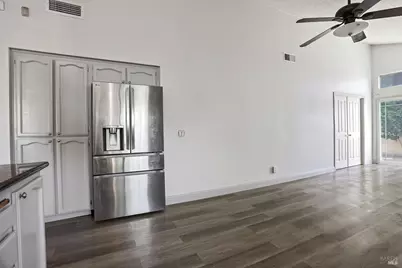 903 E Atlantic Avenue, Fairfield, CA 94533 - Photo 6