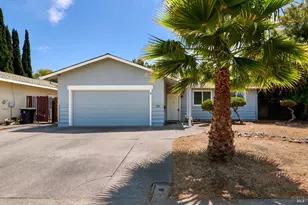 1013 Flicker Ln, Fairfield, CA 94533 - Photo 1