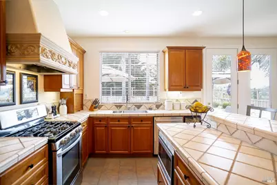 6020 Claret Court, Vallejo, CA 94591 - Photo 10